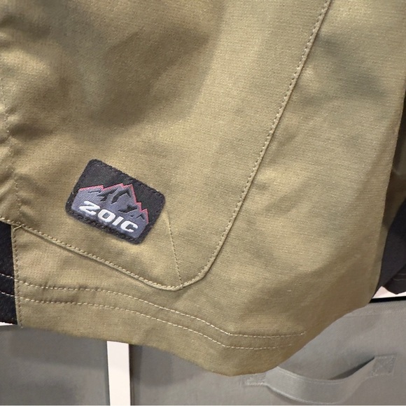 Zoic Ether 9 MTB Shorts M Malachite Green - Picture 10 of 14